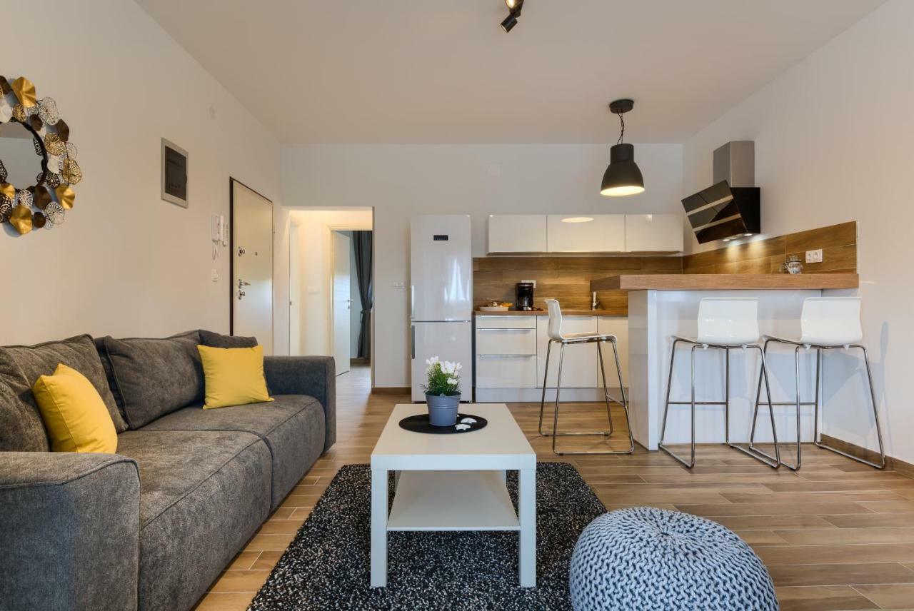 Apartments Dream In Arena 1 Pula Center Free Parking Eksteriør billede